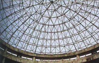 河北区铝镁锰板屋面网架在设计时要注意哪些细节